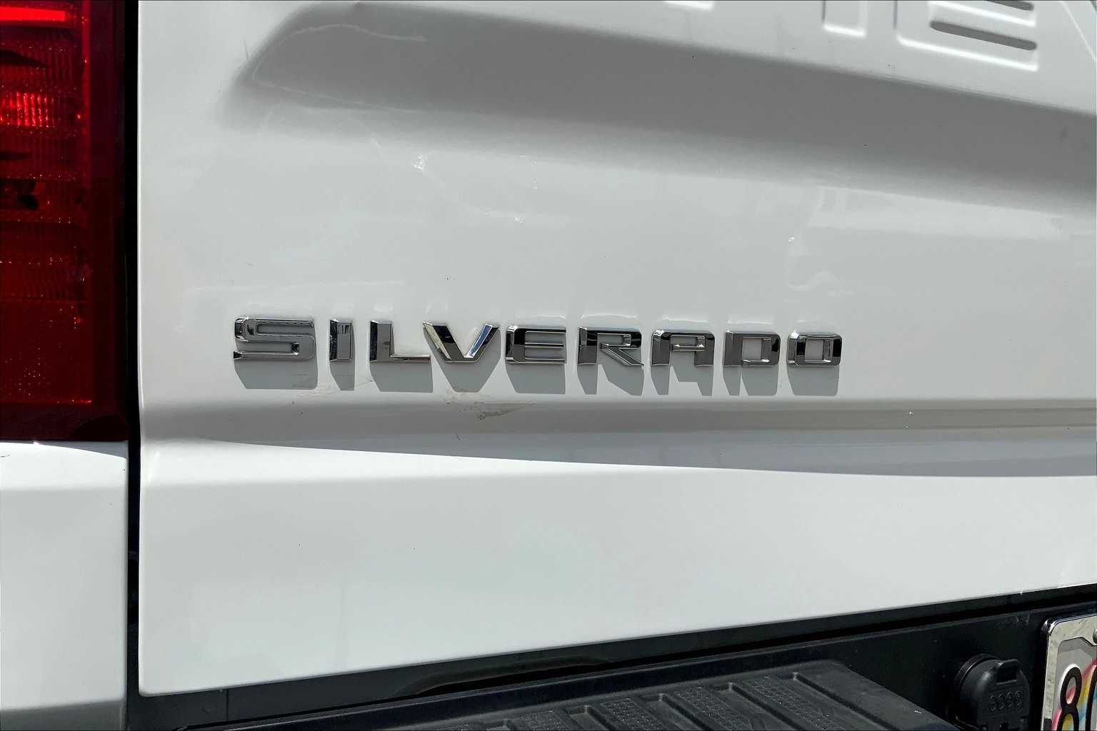 Thumbnail: 2024 Chevrolet Silverado 1500 - 8