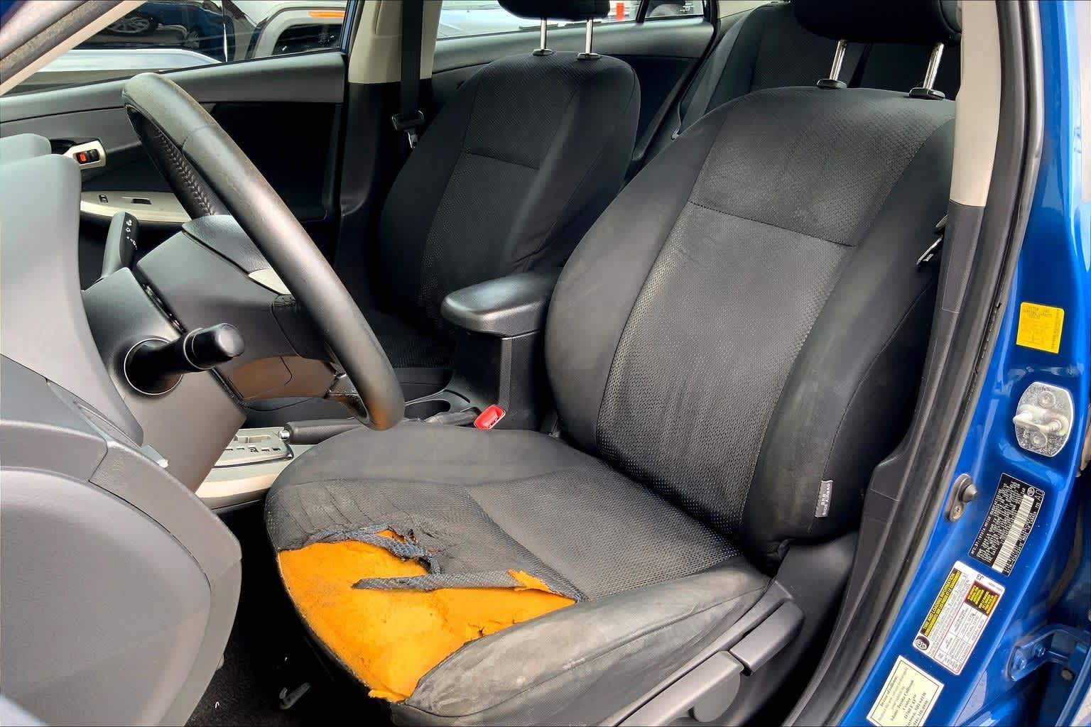 Thumbnail: 2010 Toyota Corolla - 12