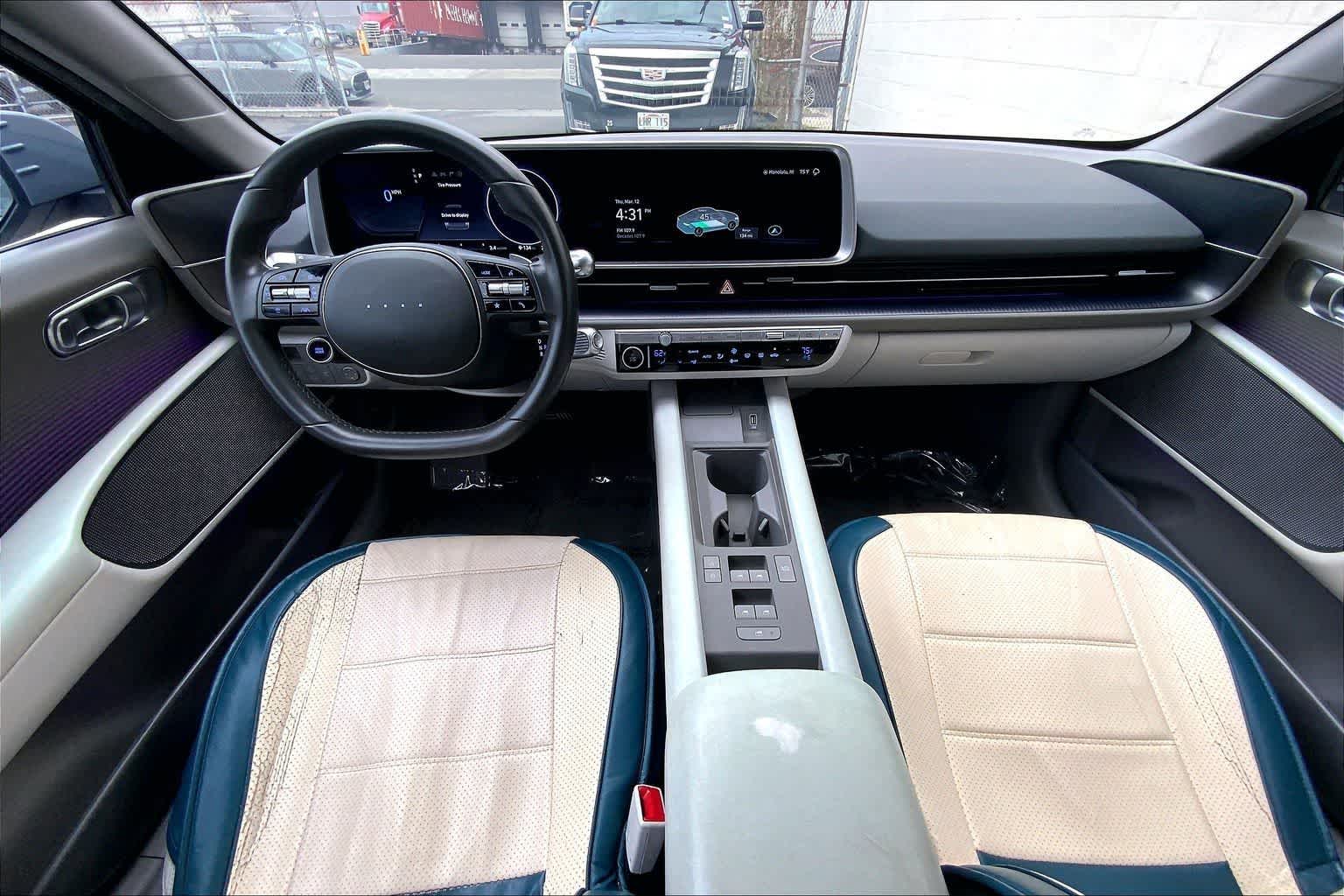 Thumbnail: 2023 Hyundai Ioniq 6 - 11