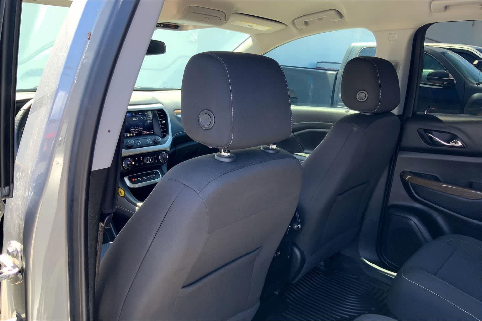 Thumbnail: 2023 GMC Acadia - 12