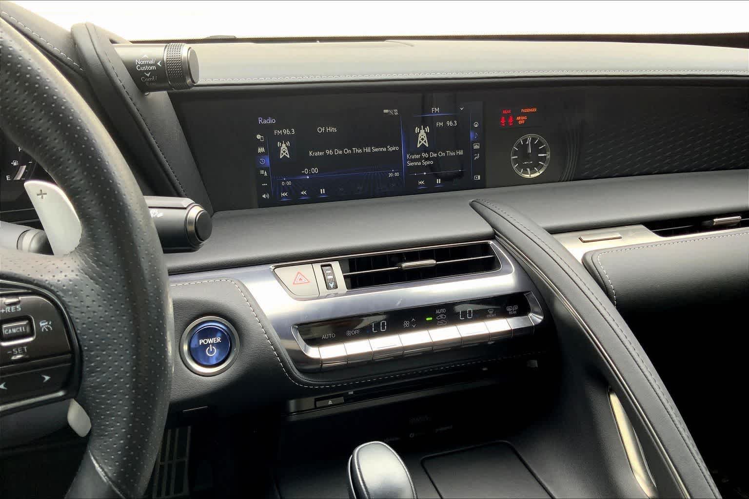 Thumbnail: 2018 Lexus LC - 15