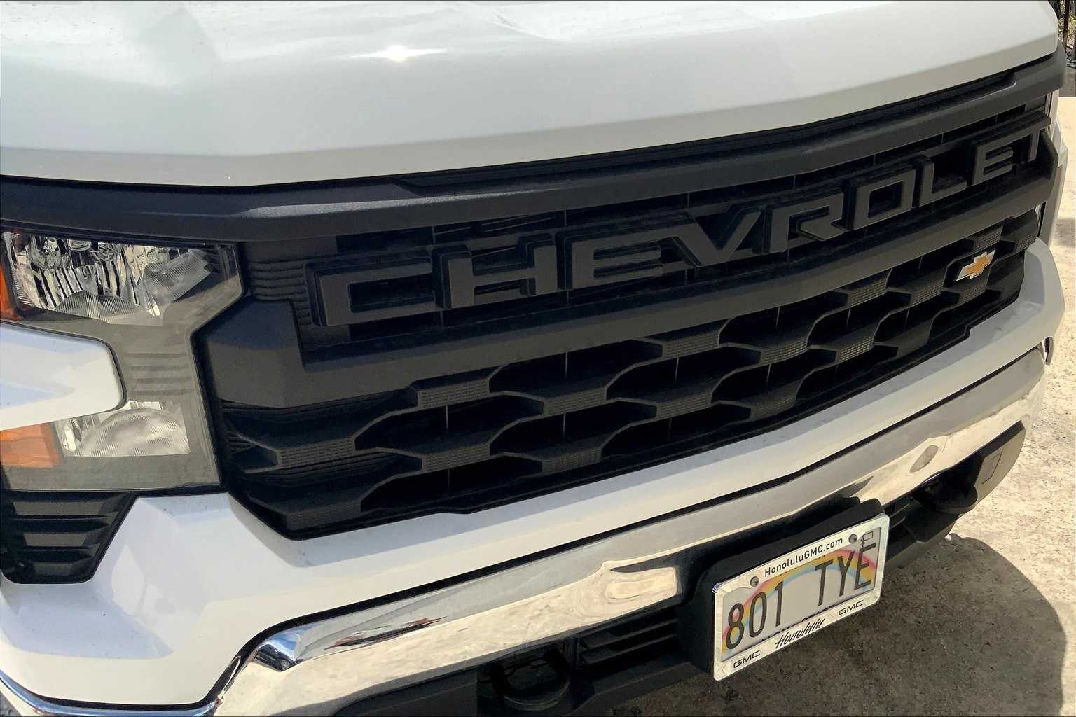 Thumbnail: 2024 Chevrolet Silverado 1500 - 32