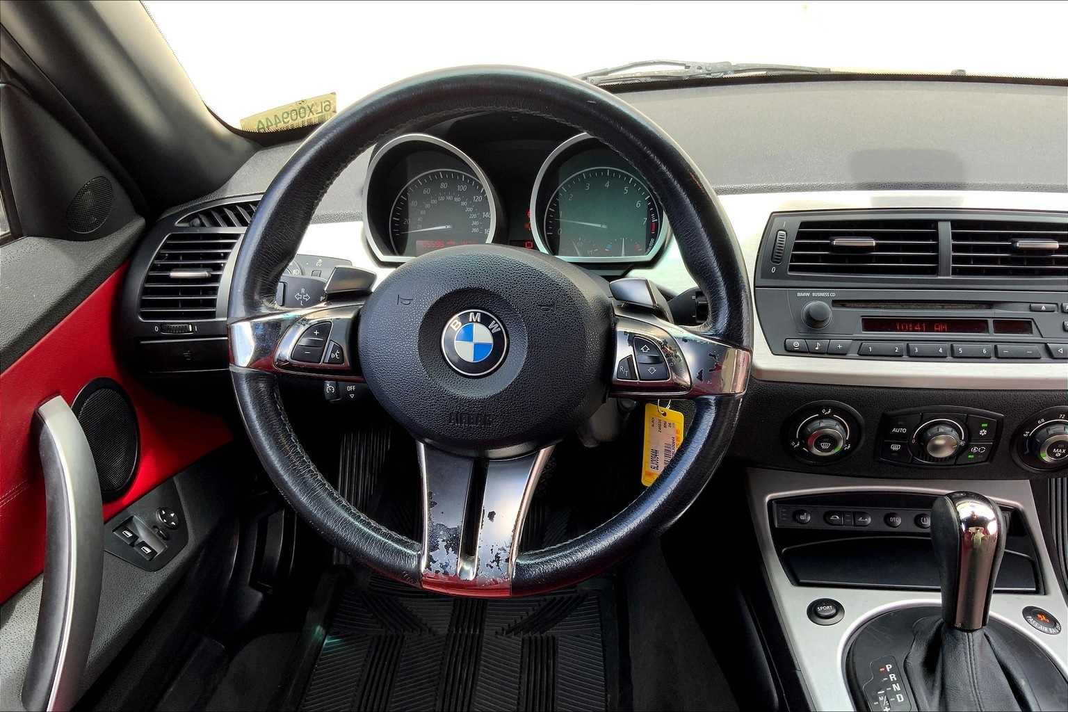 Thumbnail: 2006 BMW Z4 - 14