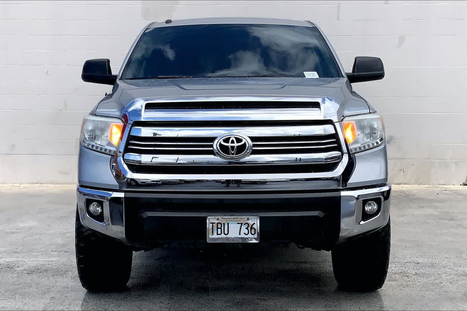 Thumbnail: 2017 Toyota Tundra - 6
