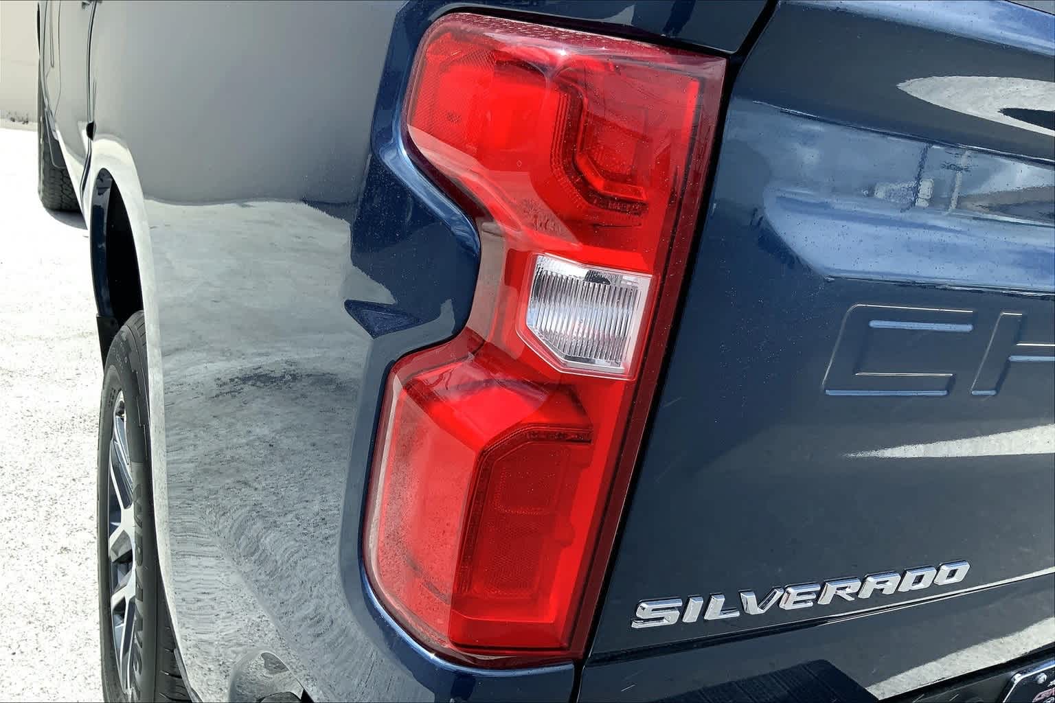 Thumbnail: 2019 Chevrolet Silverado 1500 - 28