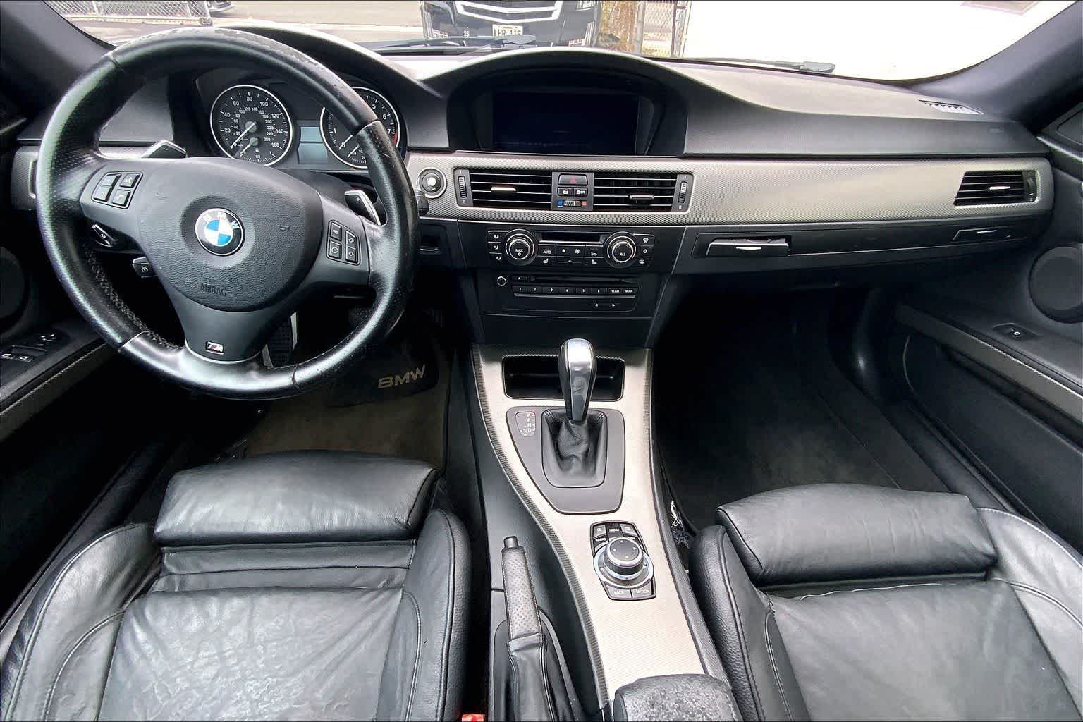 Thumbnail: 2011 BMW 3 Series - 11