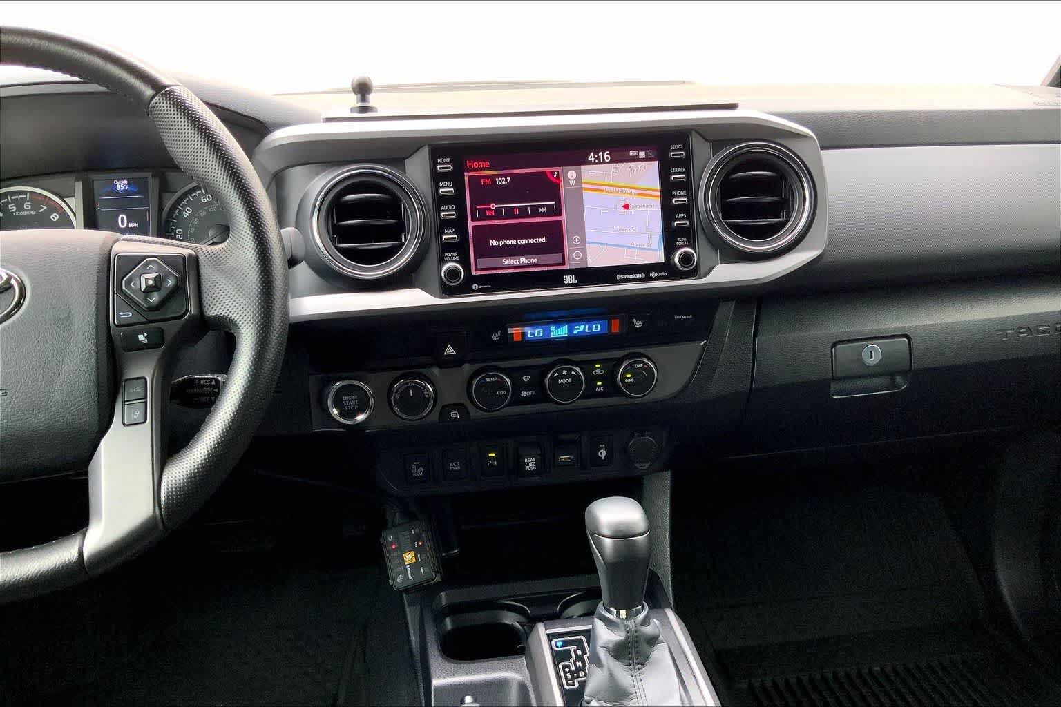 Thumbnail: 2022 Toyota Tacoma - 15