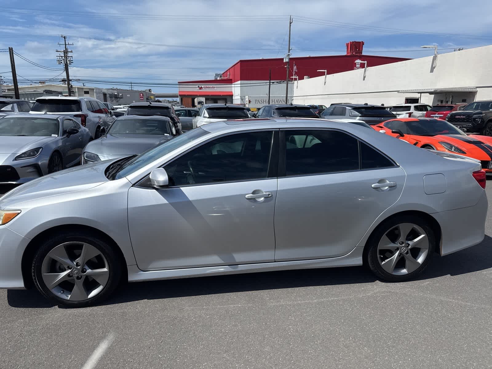 Thumbnail: 2014 Toyota Camry - 8