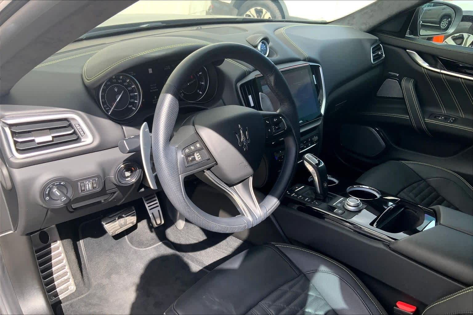 Thumbnail: 2023 Maserati Ghibli - 3