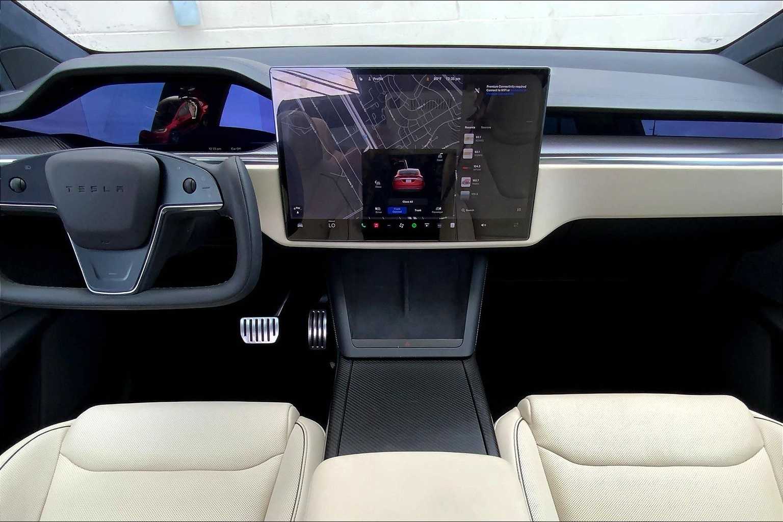 Thumbnail: 2022 Tesla Model X - 11