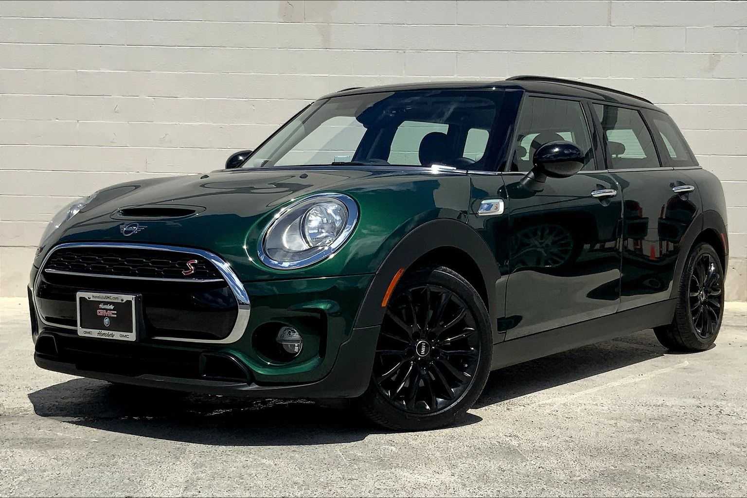 Thumbnail: 2019 MINI Cooper Clubman - 1
