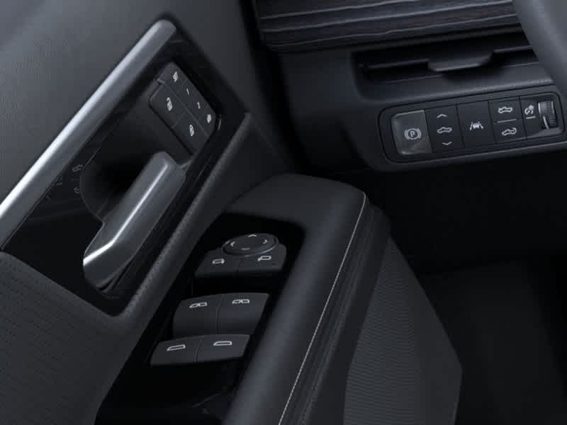 Thumbnail: 2025 GMC Sierra EV - 22