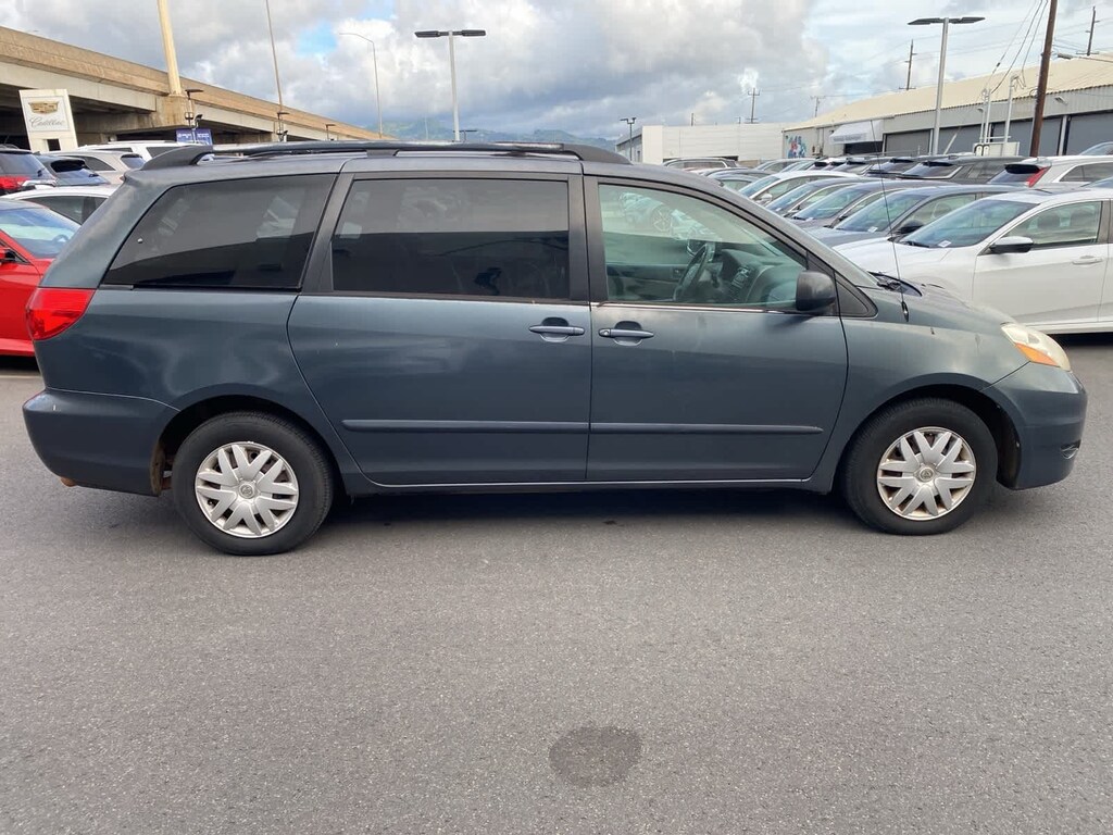Used 2010 Toyota Sienna Van
