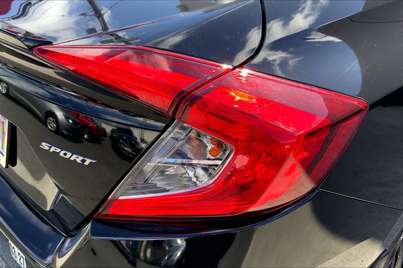 Thumbnail: 2020 Honda Civic - 32