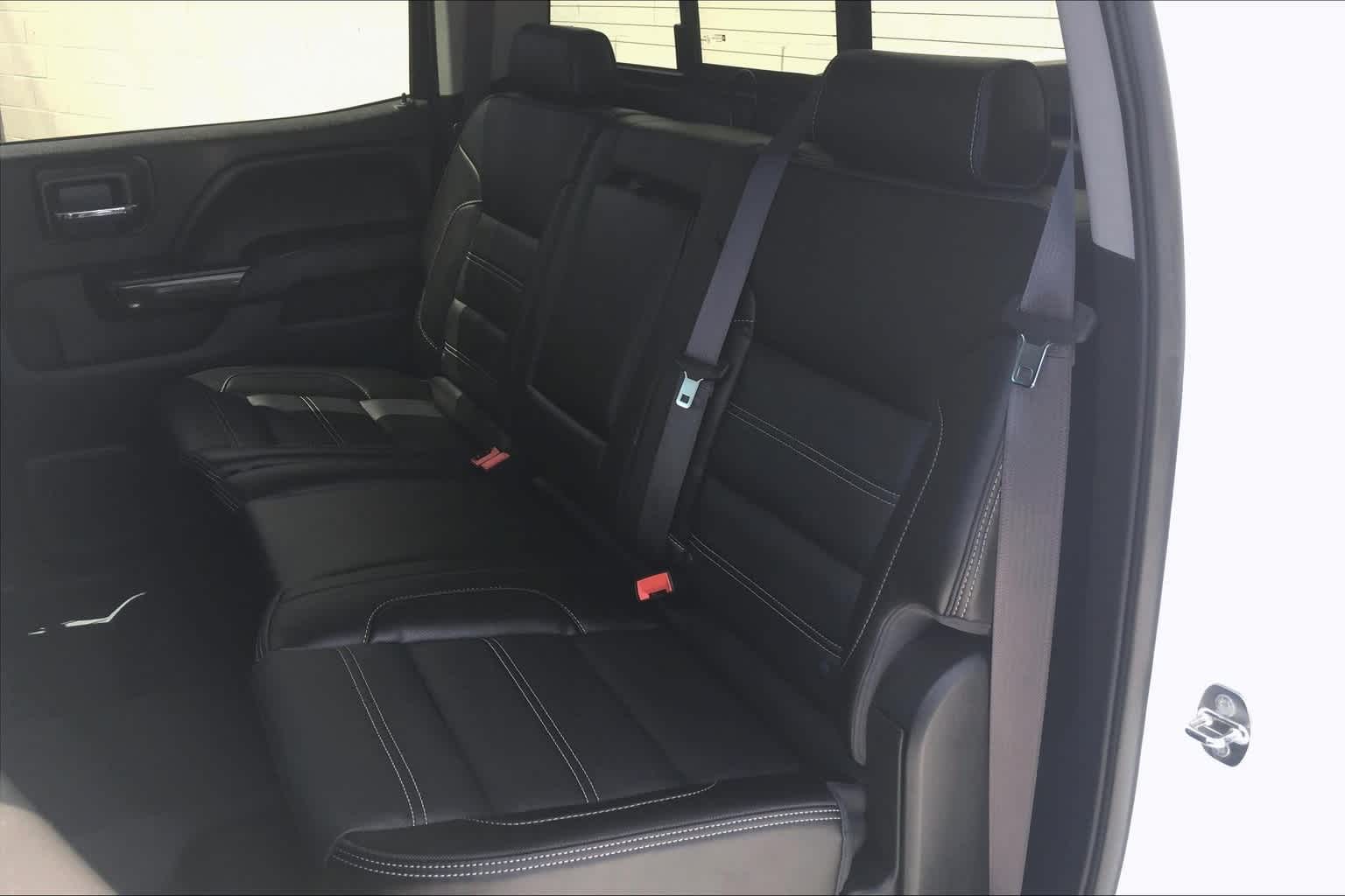 Thumbnail: 2016 GMC Sierra 3500 - 15