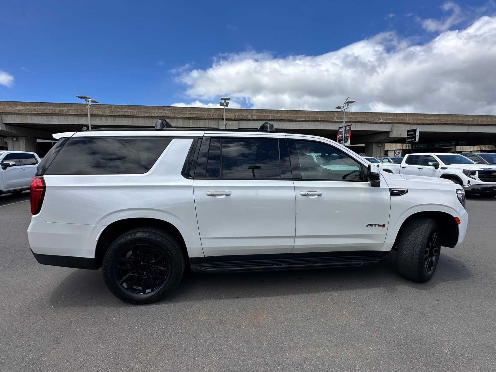 Thumbnail: 2021 GMC Yukon XL - 8