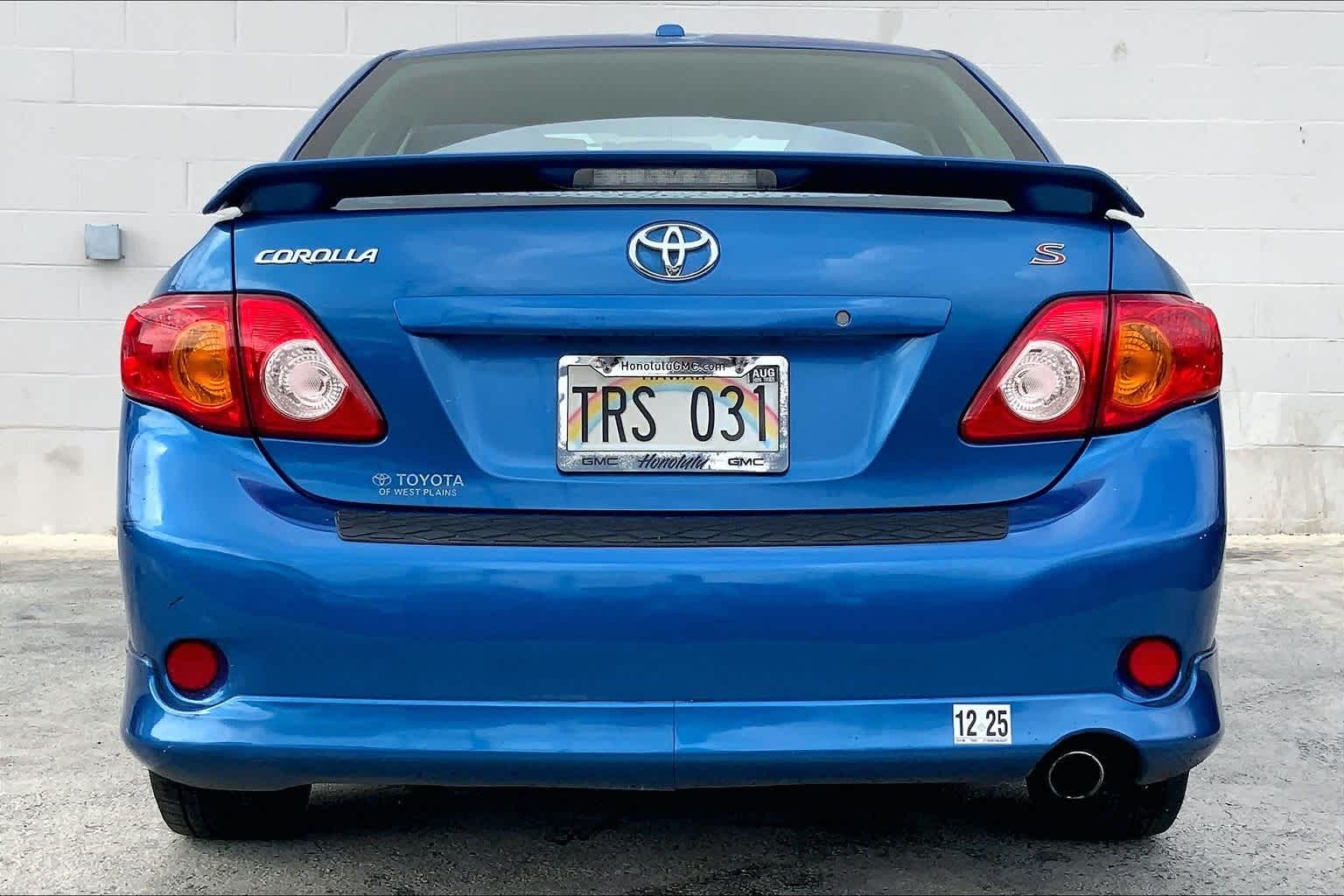 Thumbnail: 2010 Toyota Corolla - 6