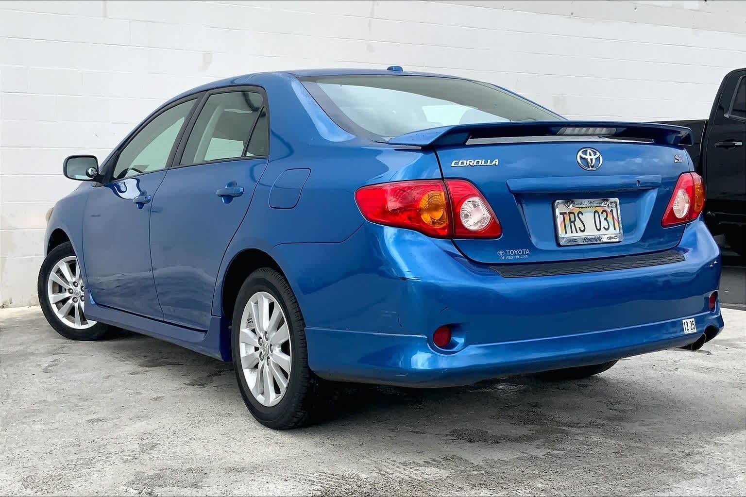 Thumbnail: 2010 Toyota Corolla - 5