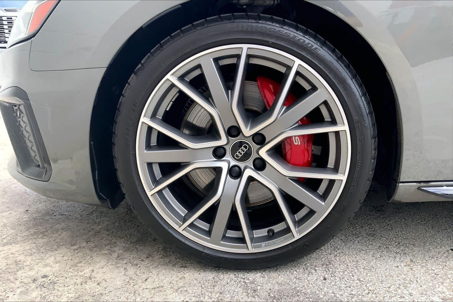 Thumbnail: 2023 Audi S4 - 9