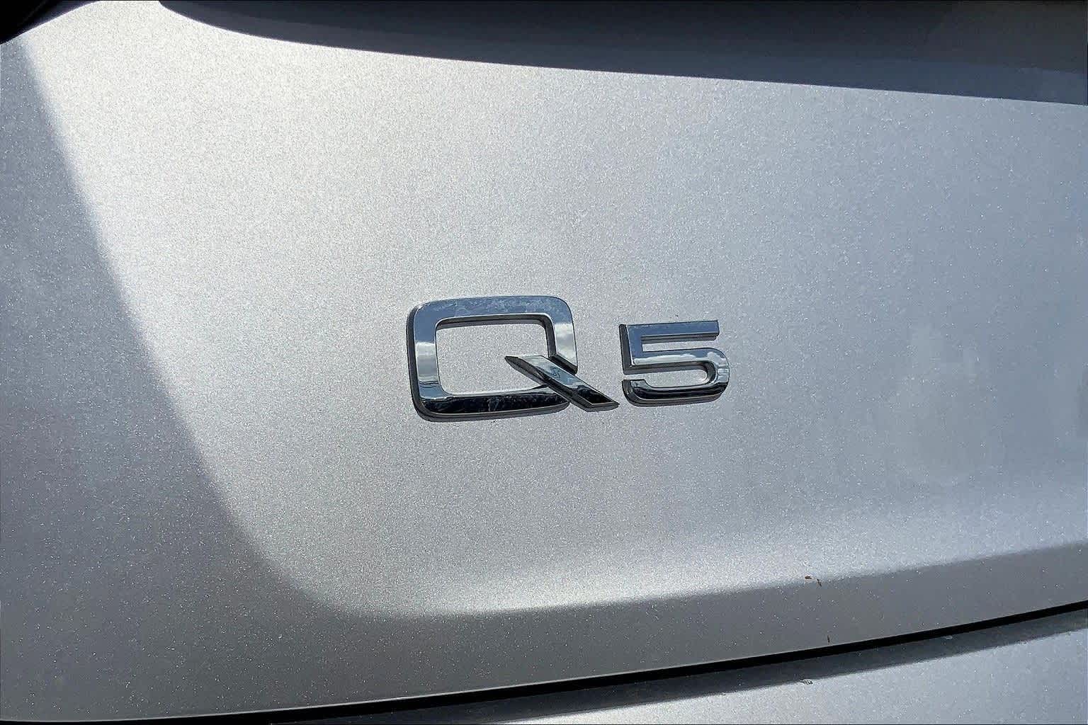 Thumbnail: 2022 Audi Q5 - 8