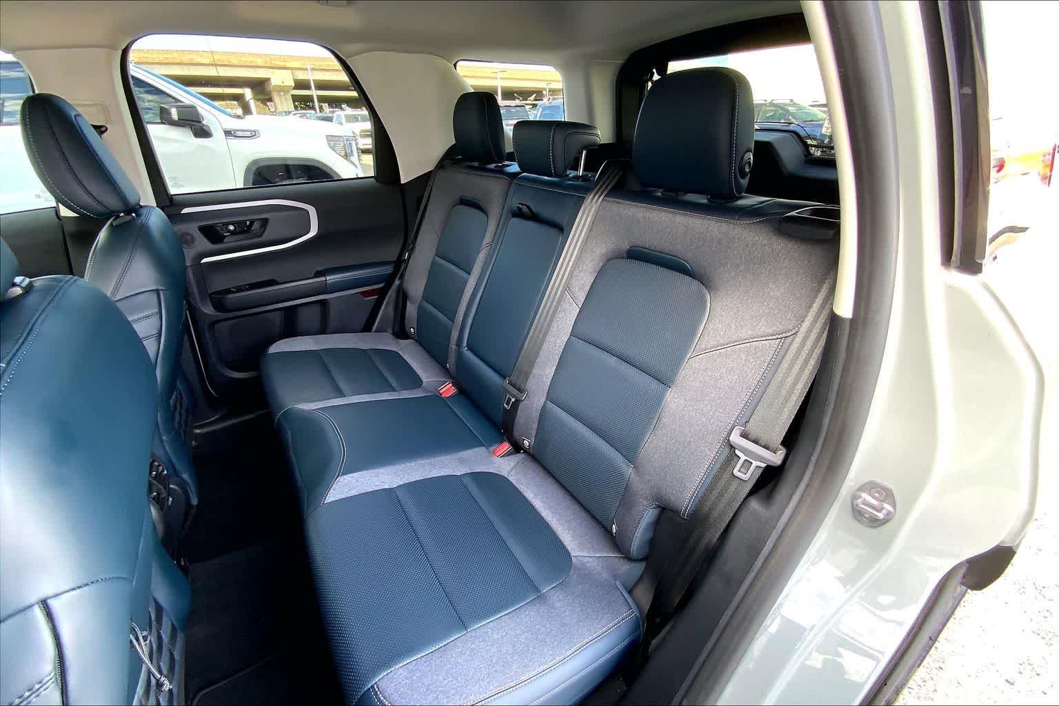 Thumbnail: 2021 Ford Bronco Sport - 30