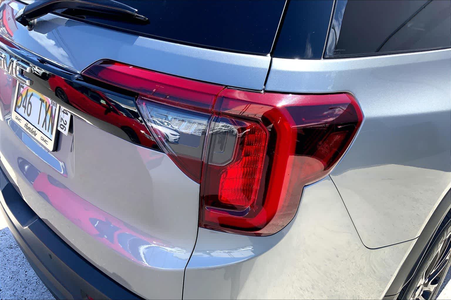 Thumbnail: 2023 GMC Acadia - 32