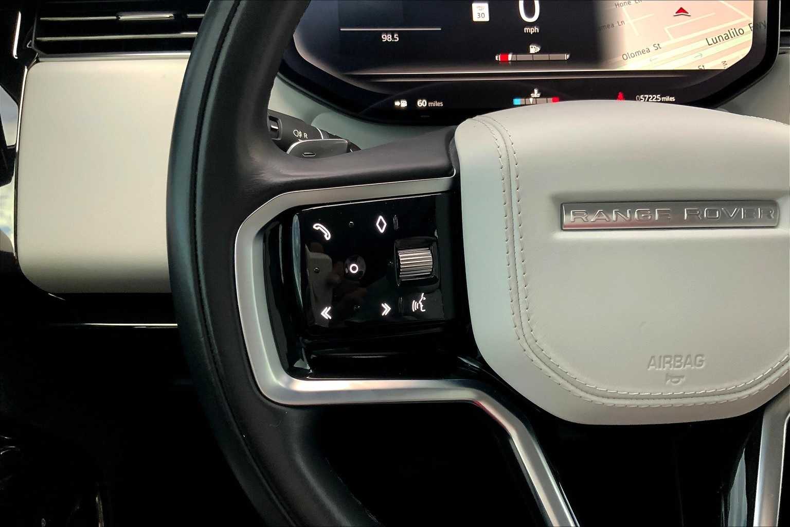 Thumbnail: 2023 Land Rover Range Rover Sport - 23