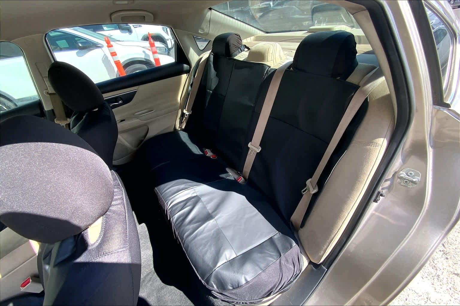 Thumbnail: 2015 Nissan Altima - 27