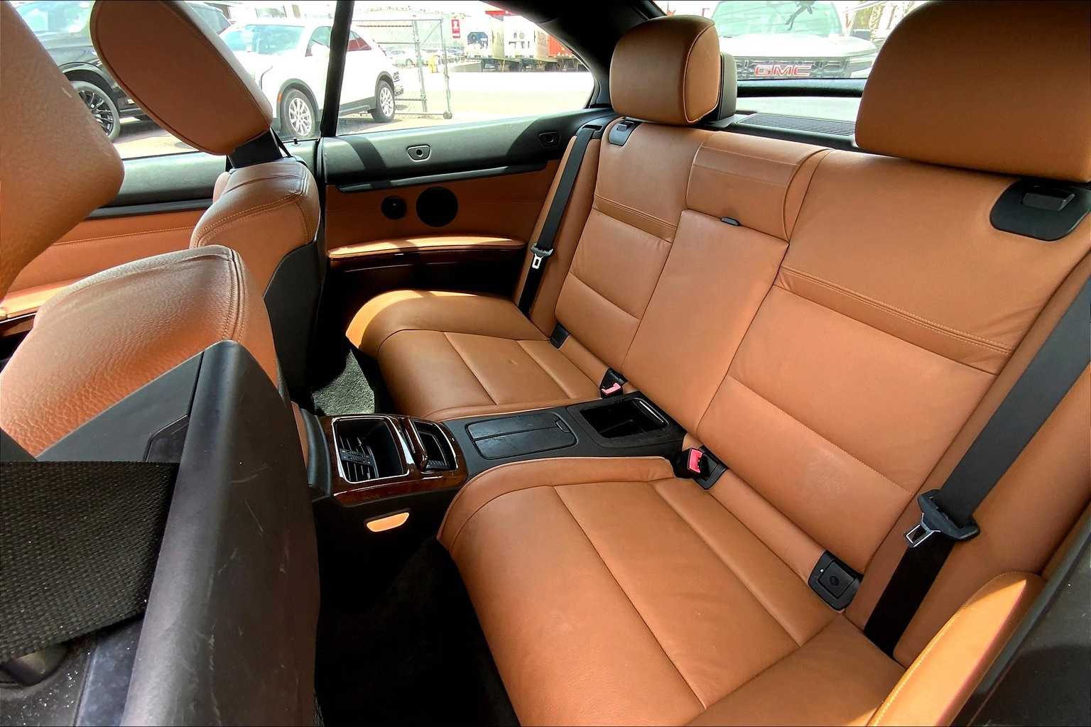 Thumbnail: 2008 BMW 3 Series - 28