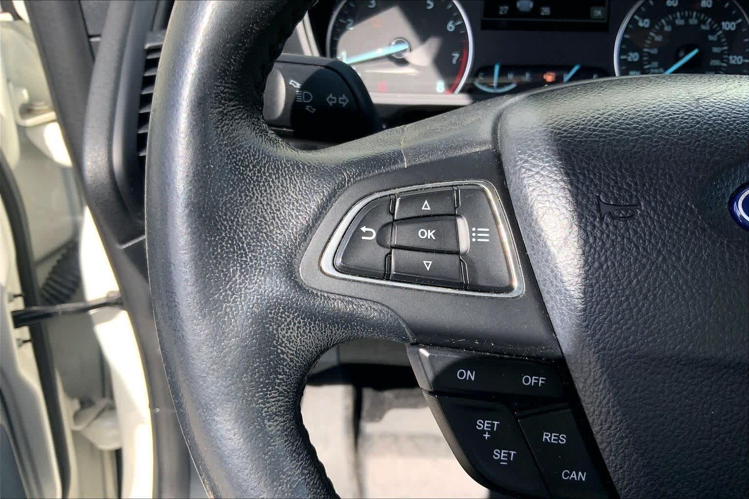 Thumbnail: 2018 Ford EcoSport - 25