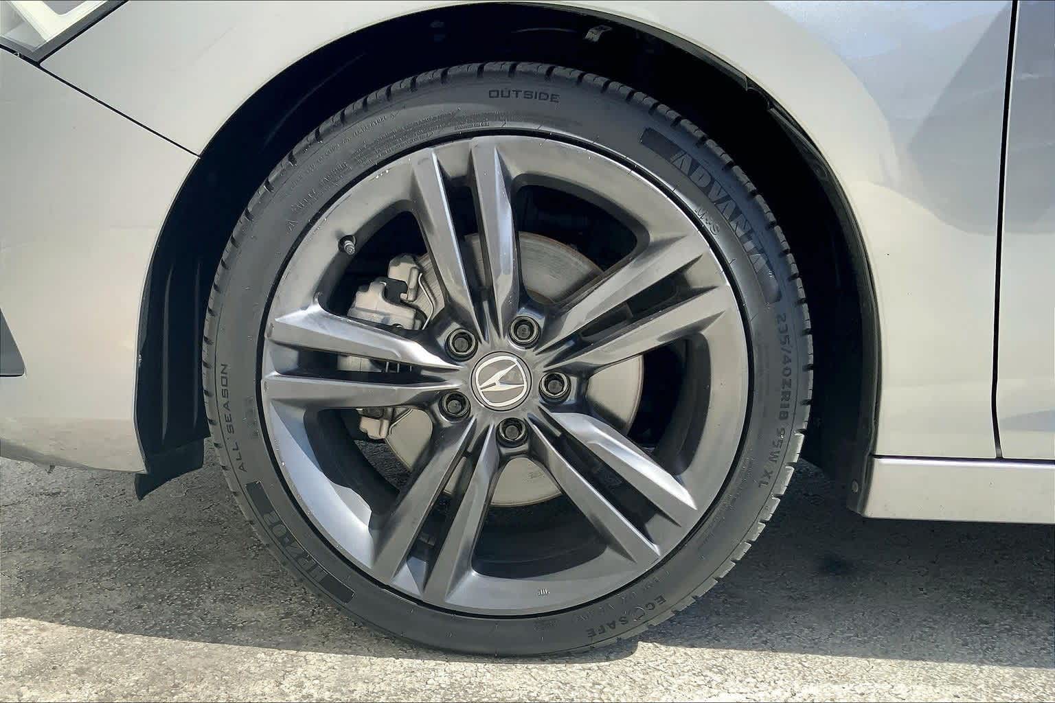 Thumbnail: 2023 Acura Integra - 9