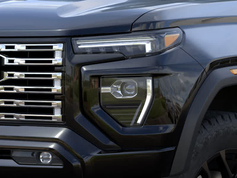 2025 GMC Canyon Denali 10