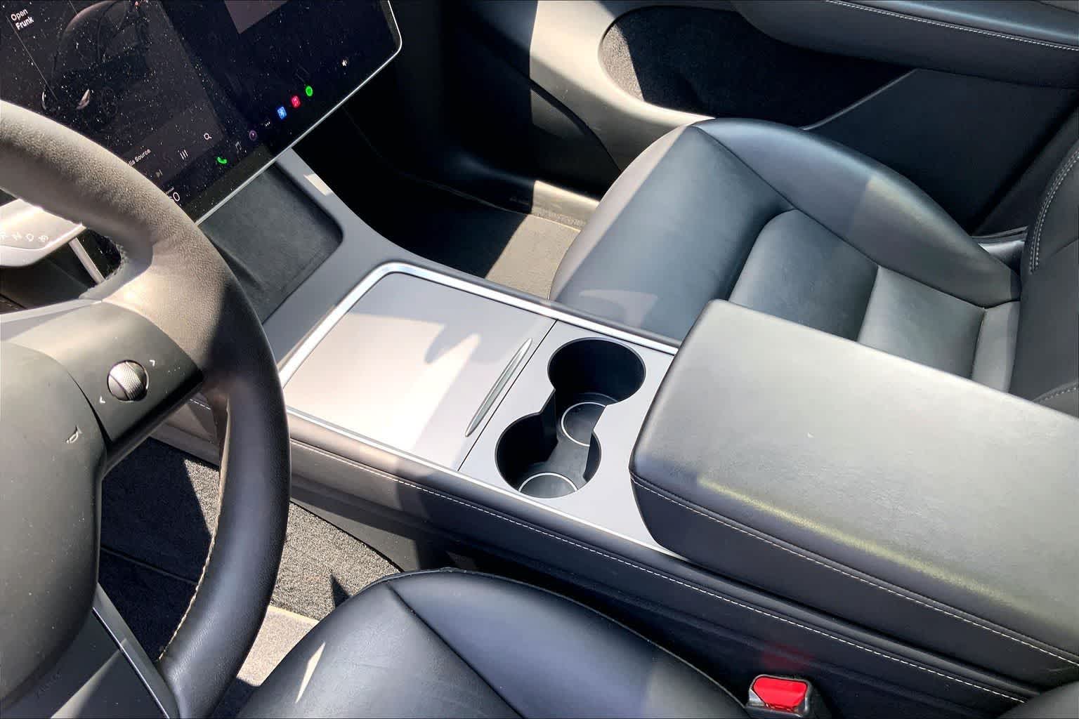 Thumbnail: 2023 Tesla Model Y - 17