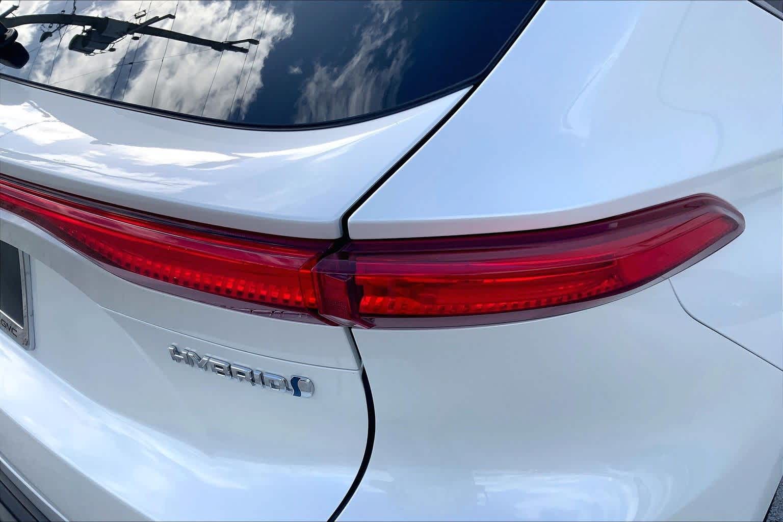 Thumbnail: 2022 Toyota Venza - 29