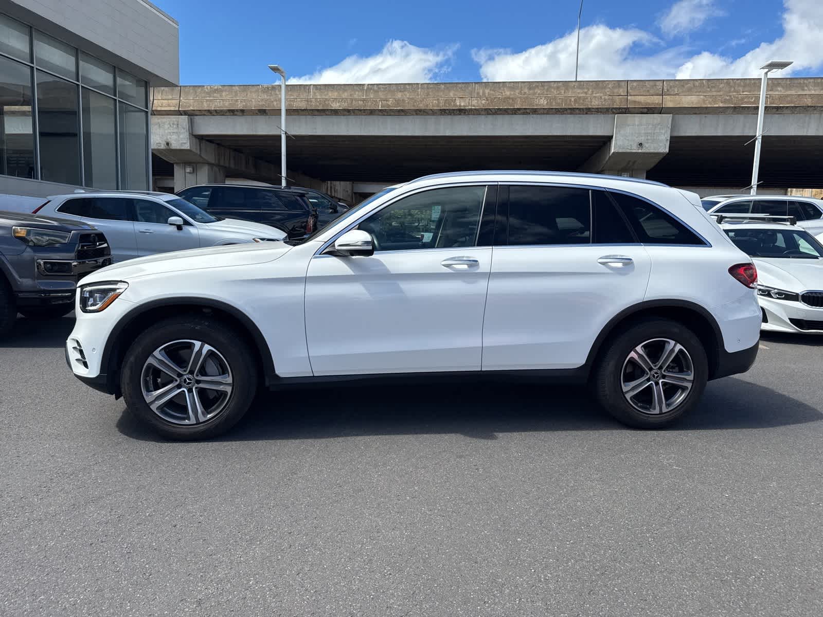 Thumbnail: 2022 Mercedes-Benz GLC - 2