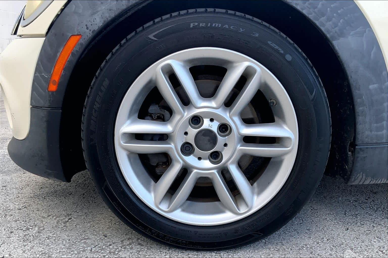 Thumbnail: 2011 MINI Cooper - 8