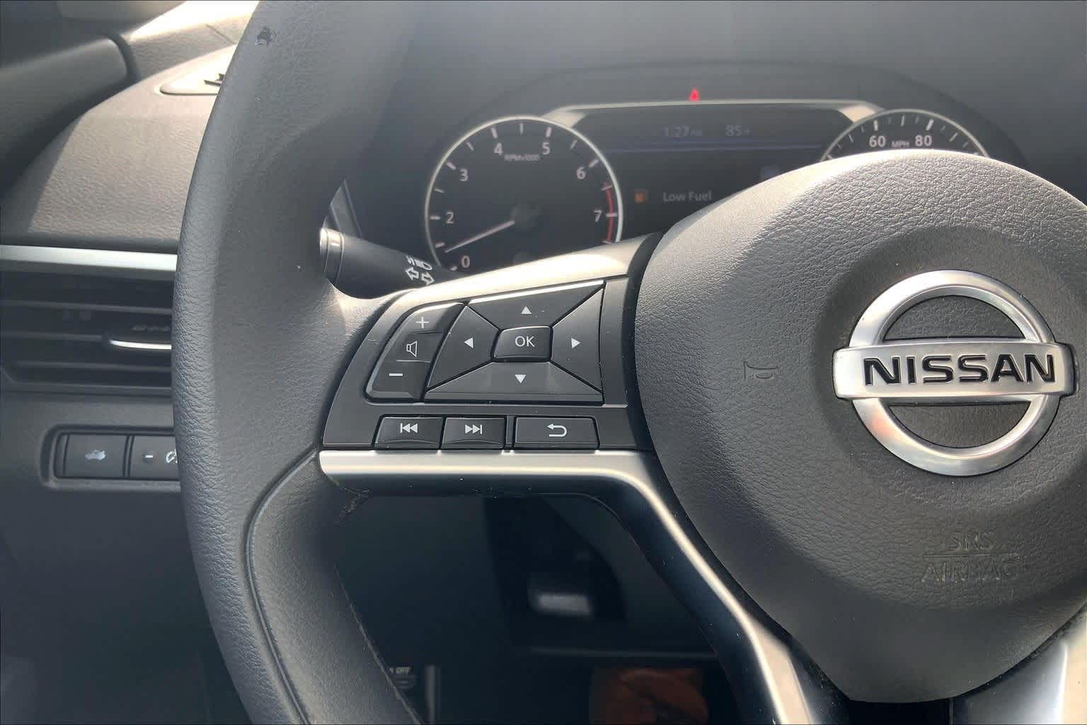 Thumbnail: 2019 Nissan Altima - 21