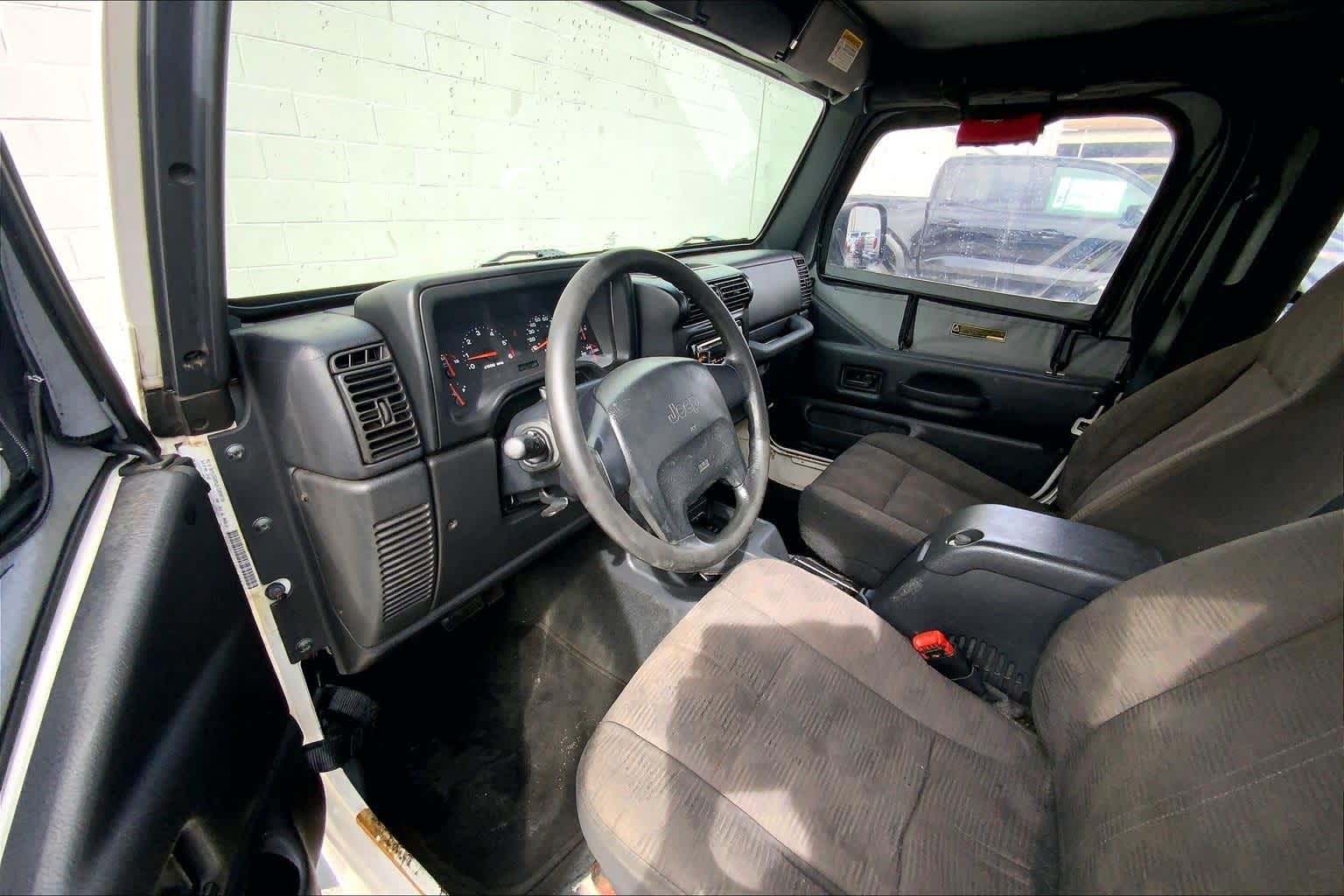 Thumbnail: 2004 Jeep Wrangler - 9