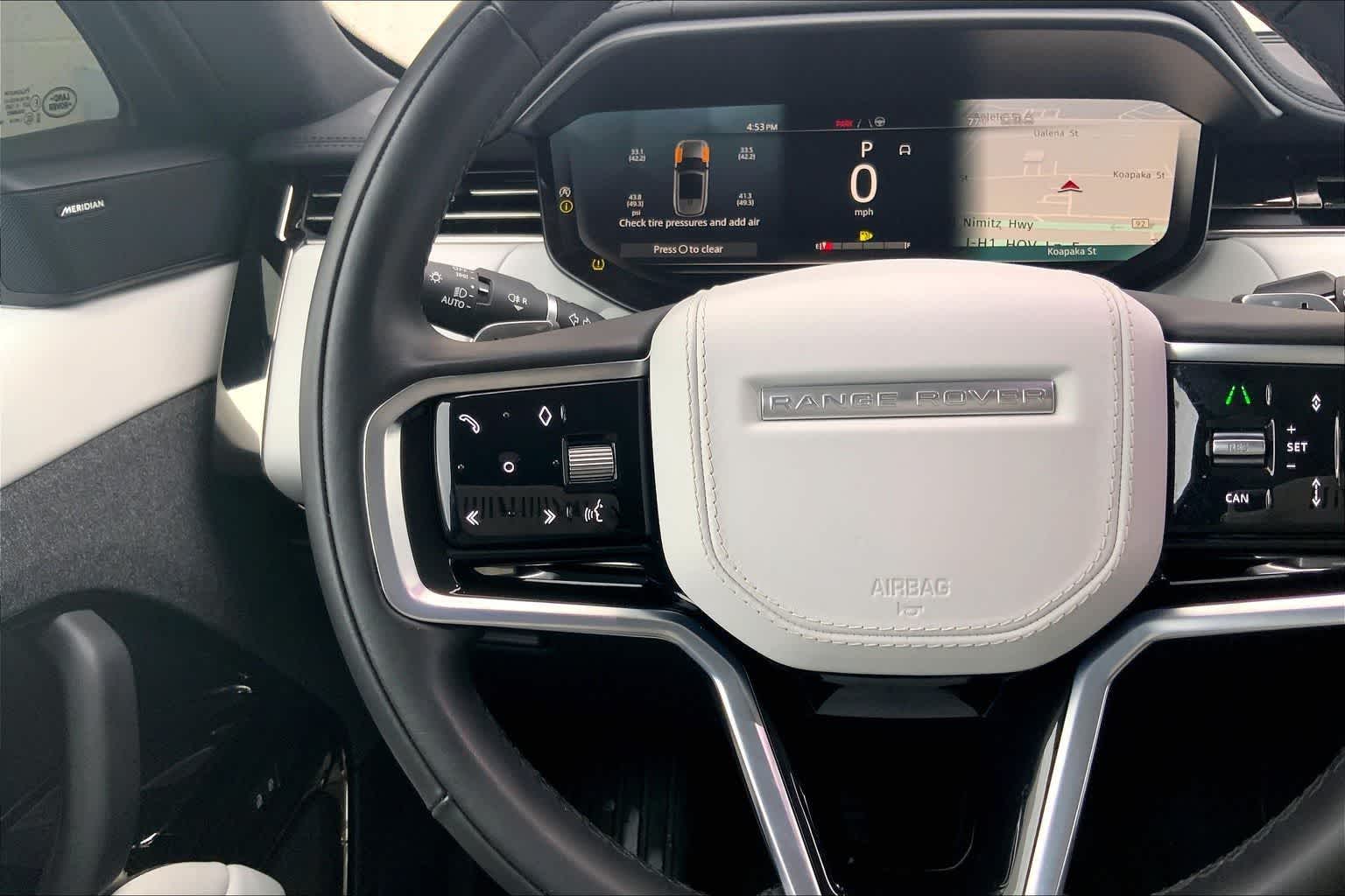 Thumbnail: 2023 Land Rover Range Rover Sport - 23