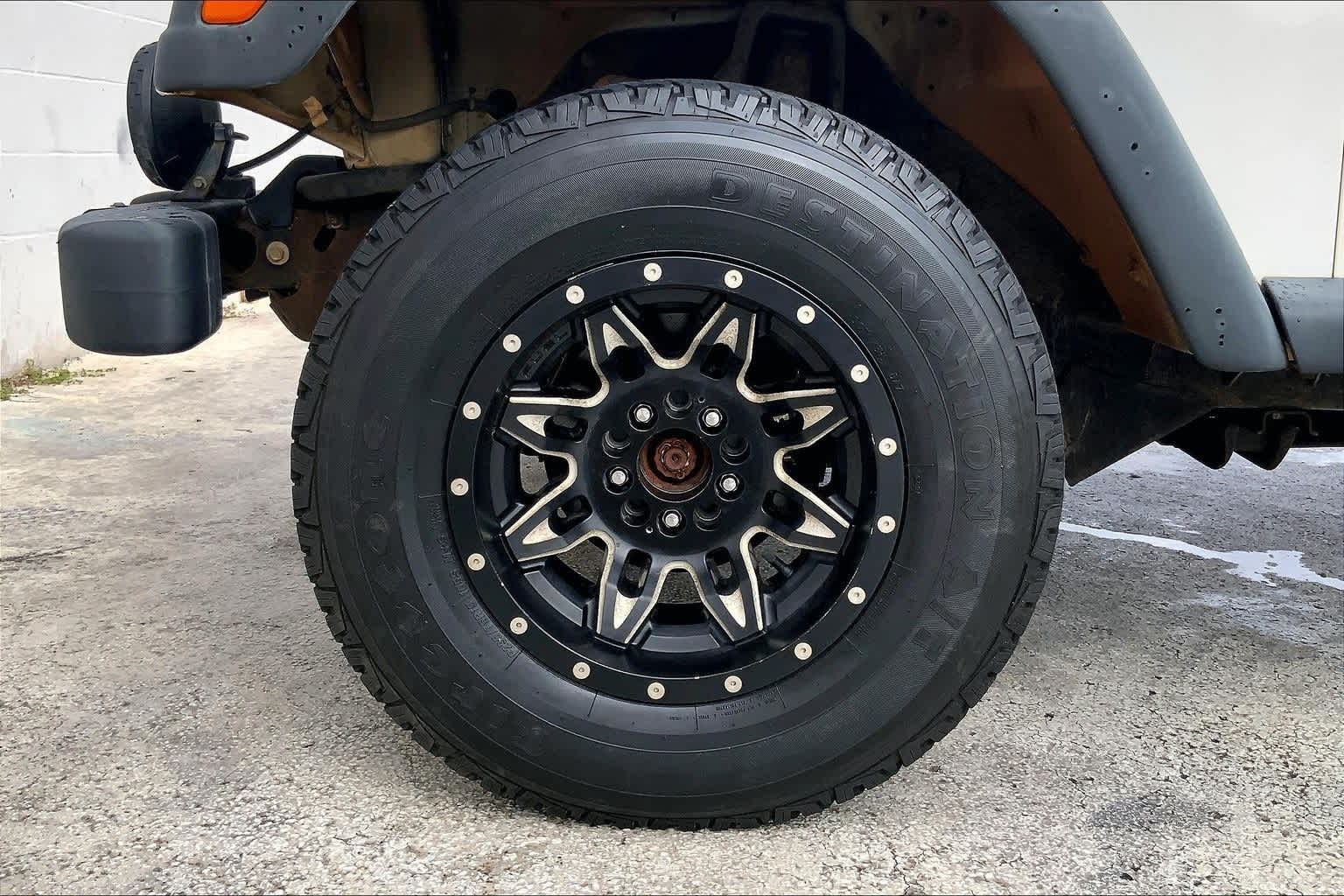 Thumbnail: 2004 Jeep Wrangler - 8