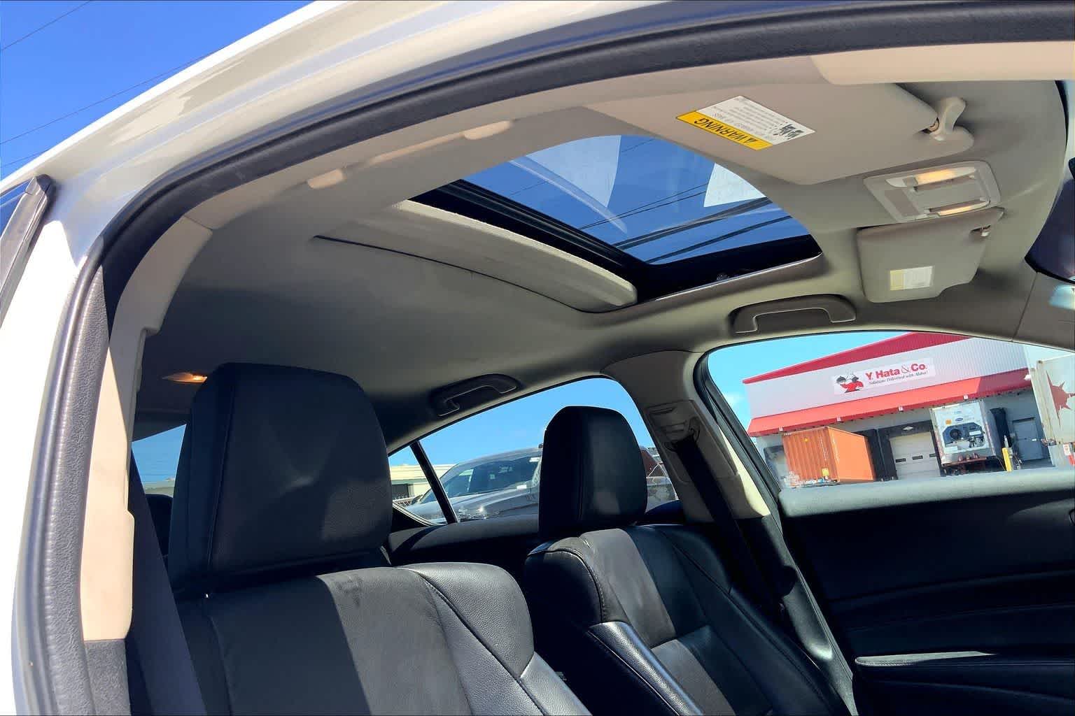 Thumbnail: 2014 Acura ILX - 30