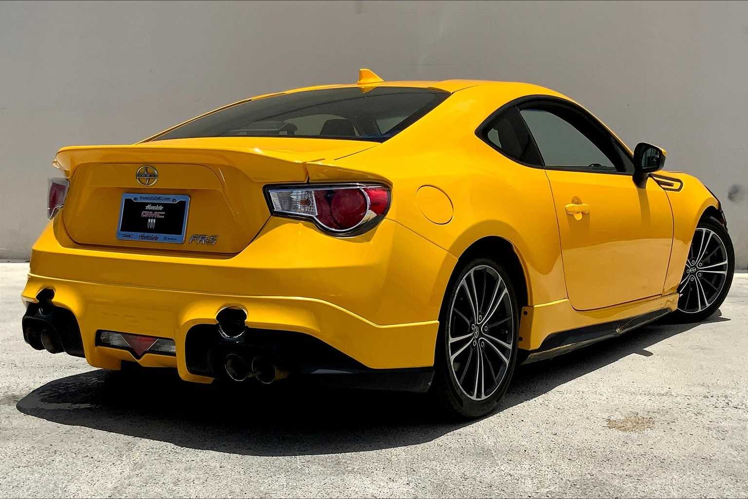 Thumbnail: 2015 Scion FR-S - 22