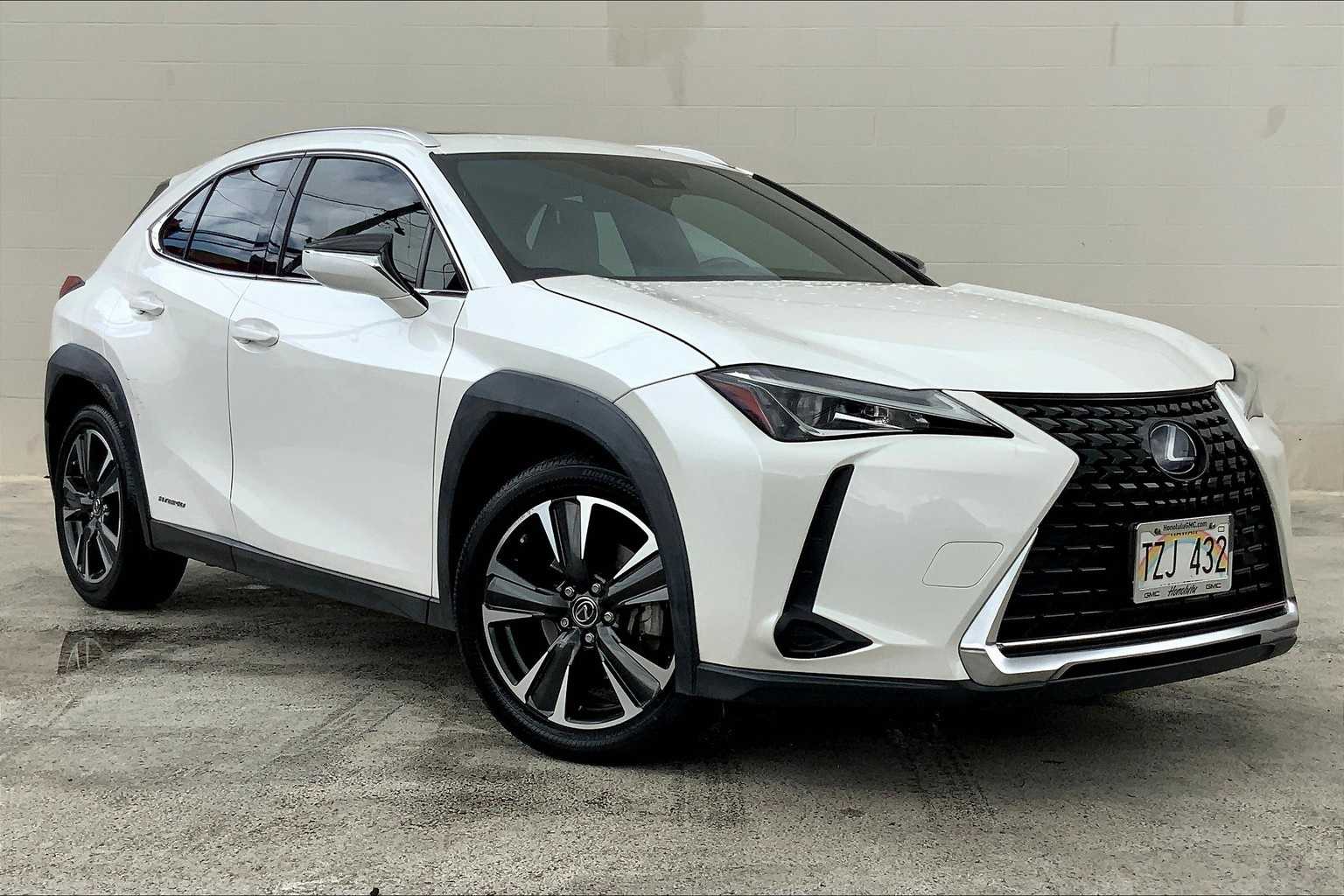 Thumbnail: 2019 Lexus UX - 22