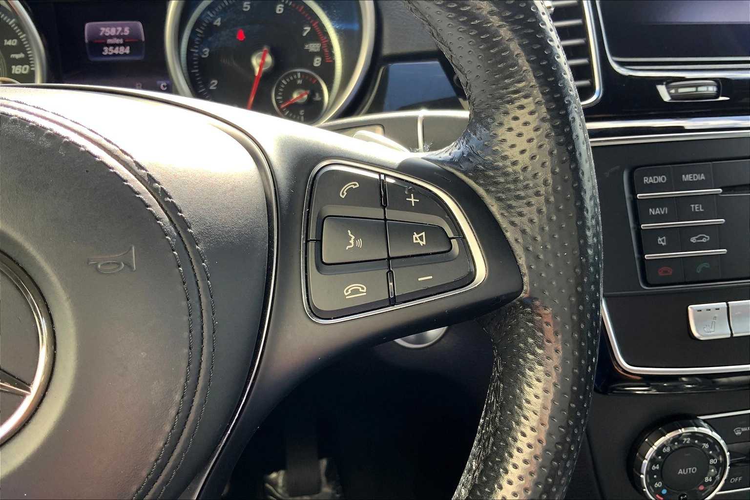 Thumbnail: 2019 Mercedes-Benz GLS - 26