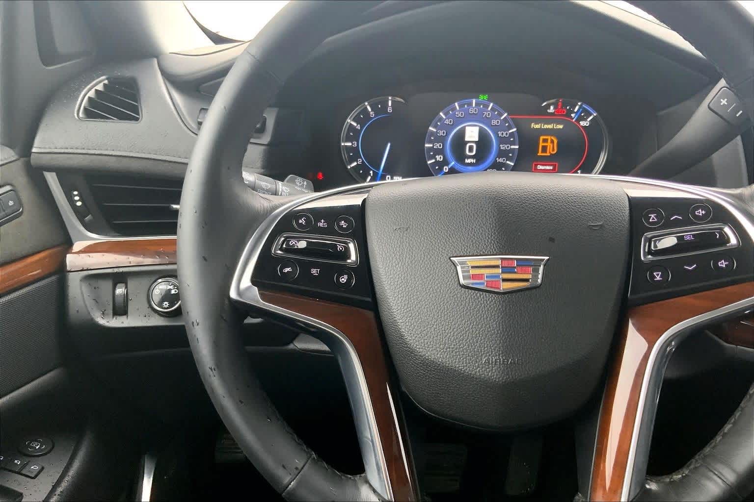 Thumbnail: 2019 Cadillac Escalade - 23