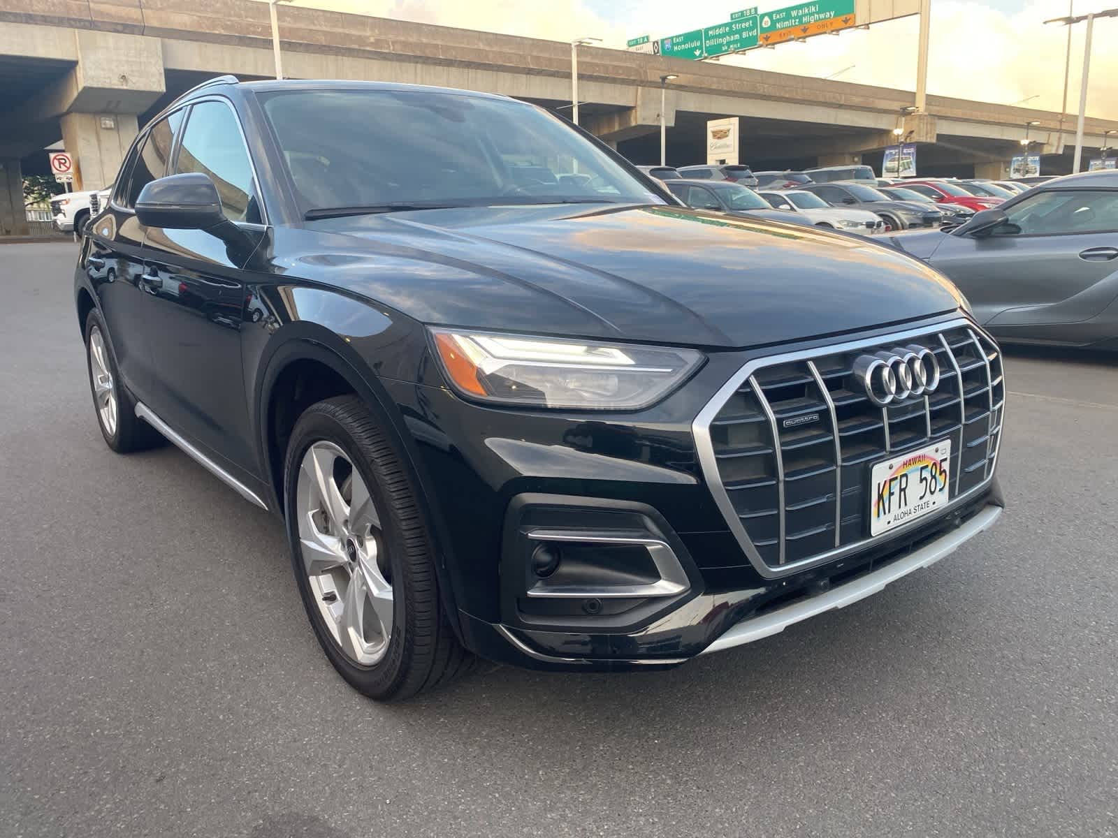 Thumbnail: 2021 Audi Q5 - 3