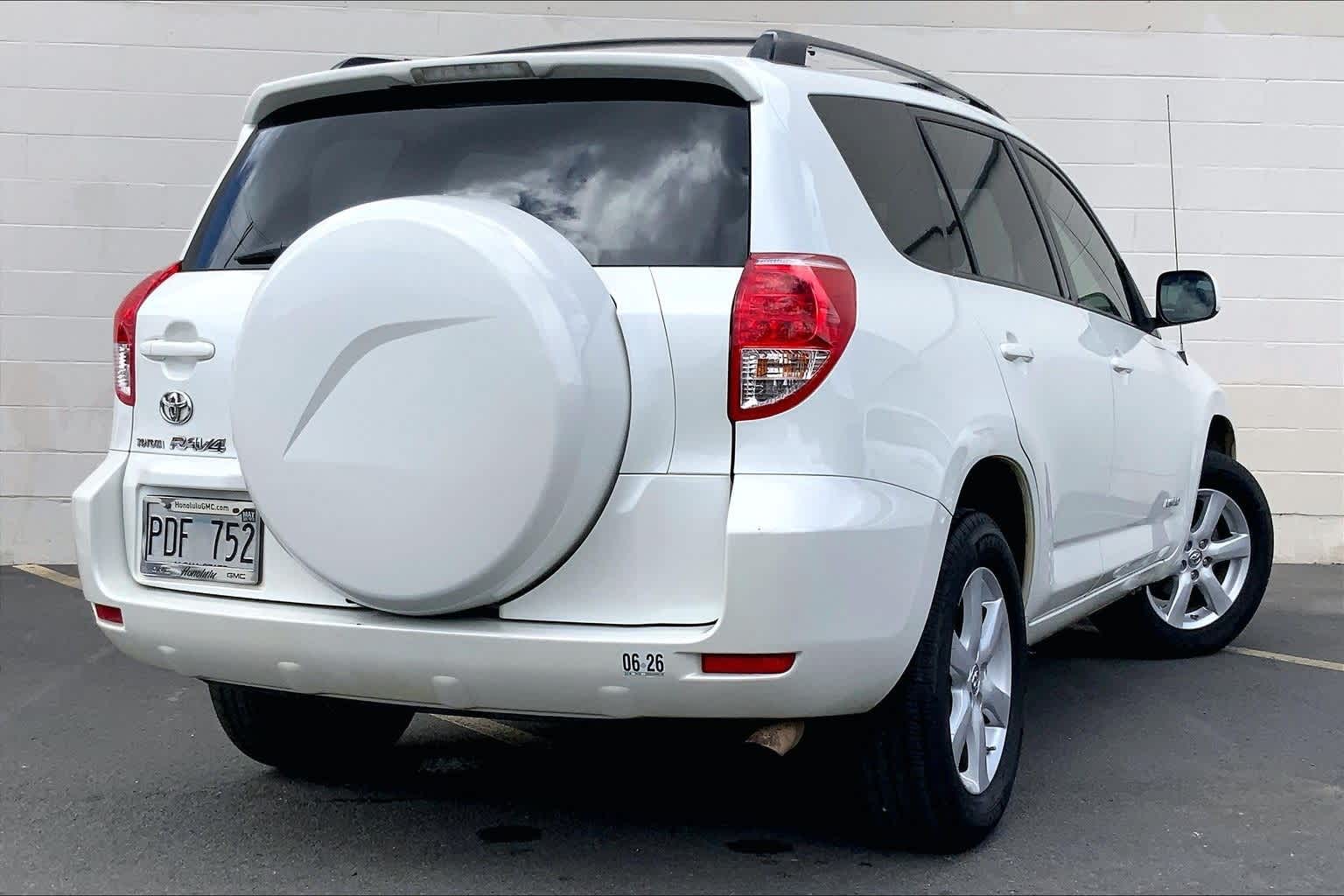 Thumbnail: 2006 Toyota RAV4 - 21