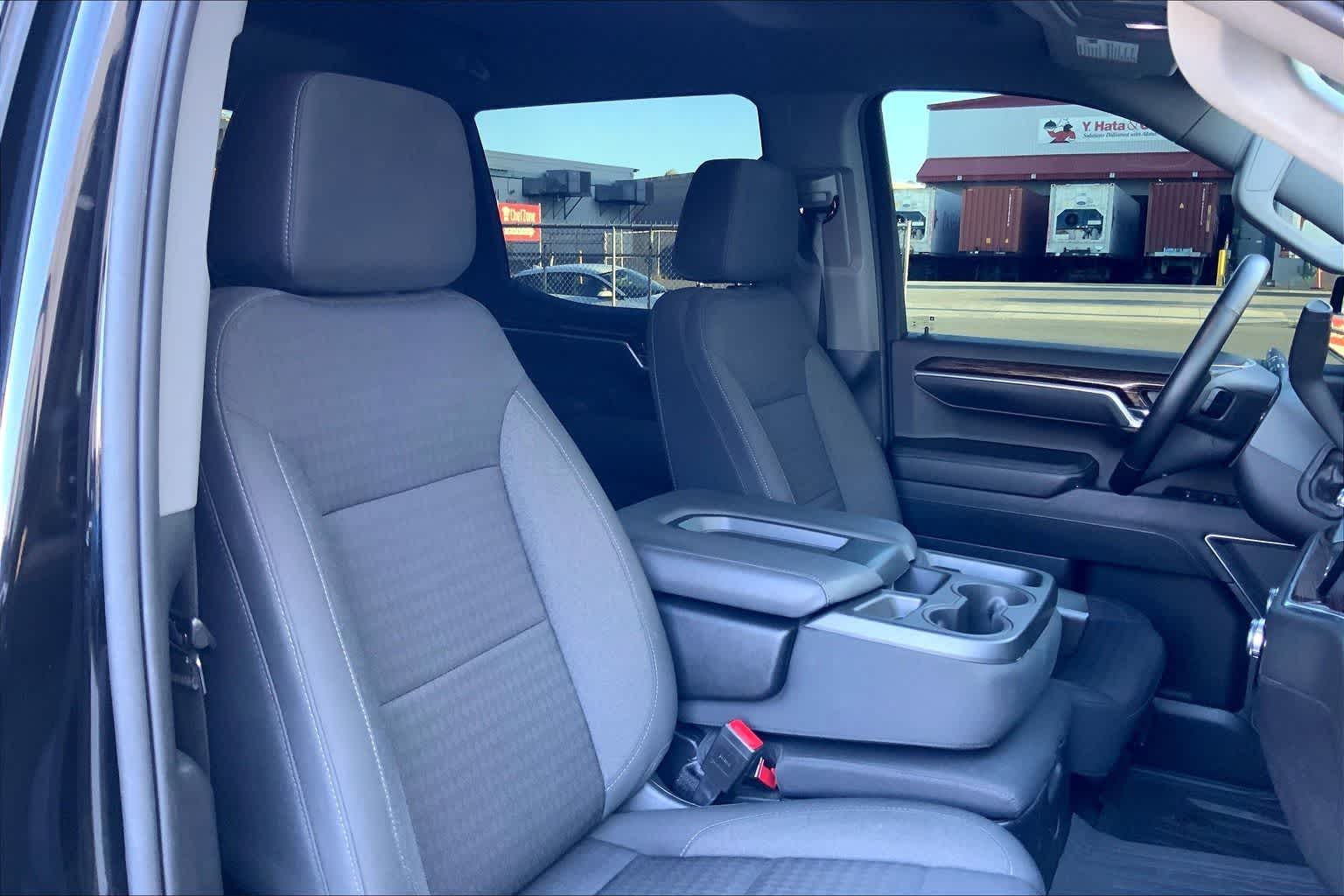 Thumbnail: 2023 GMC Sierra 1500 - 14