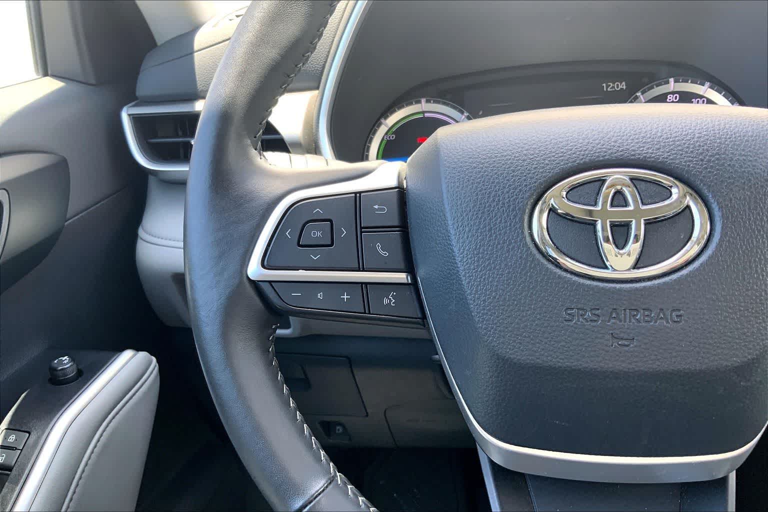 Thumbnail: 2025 Toyota Highlander - 24