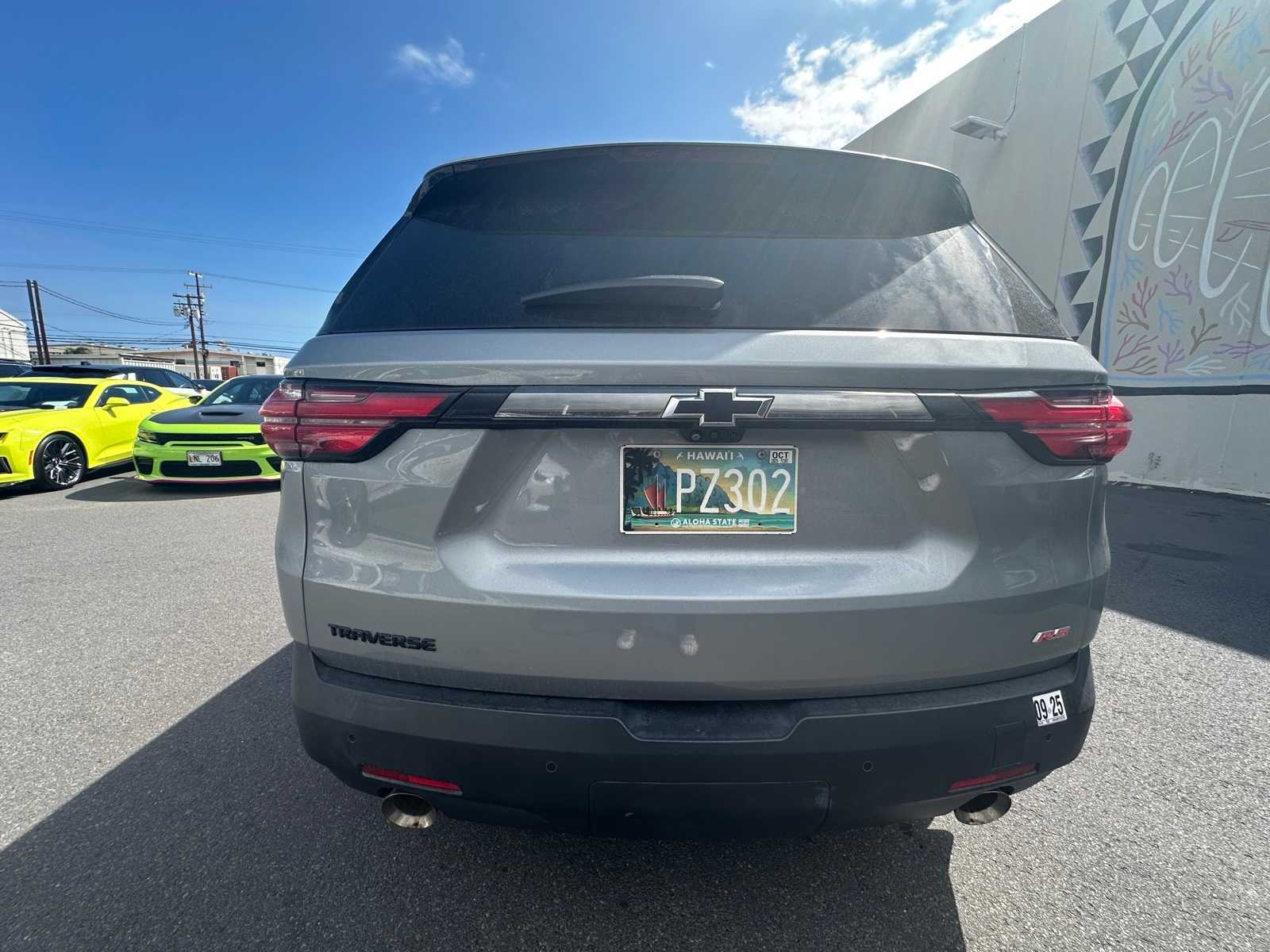 Thumbnail: 2023 Chevrolet Traverse - 4
